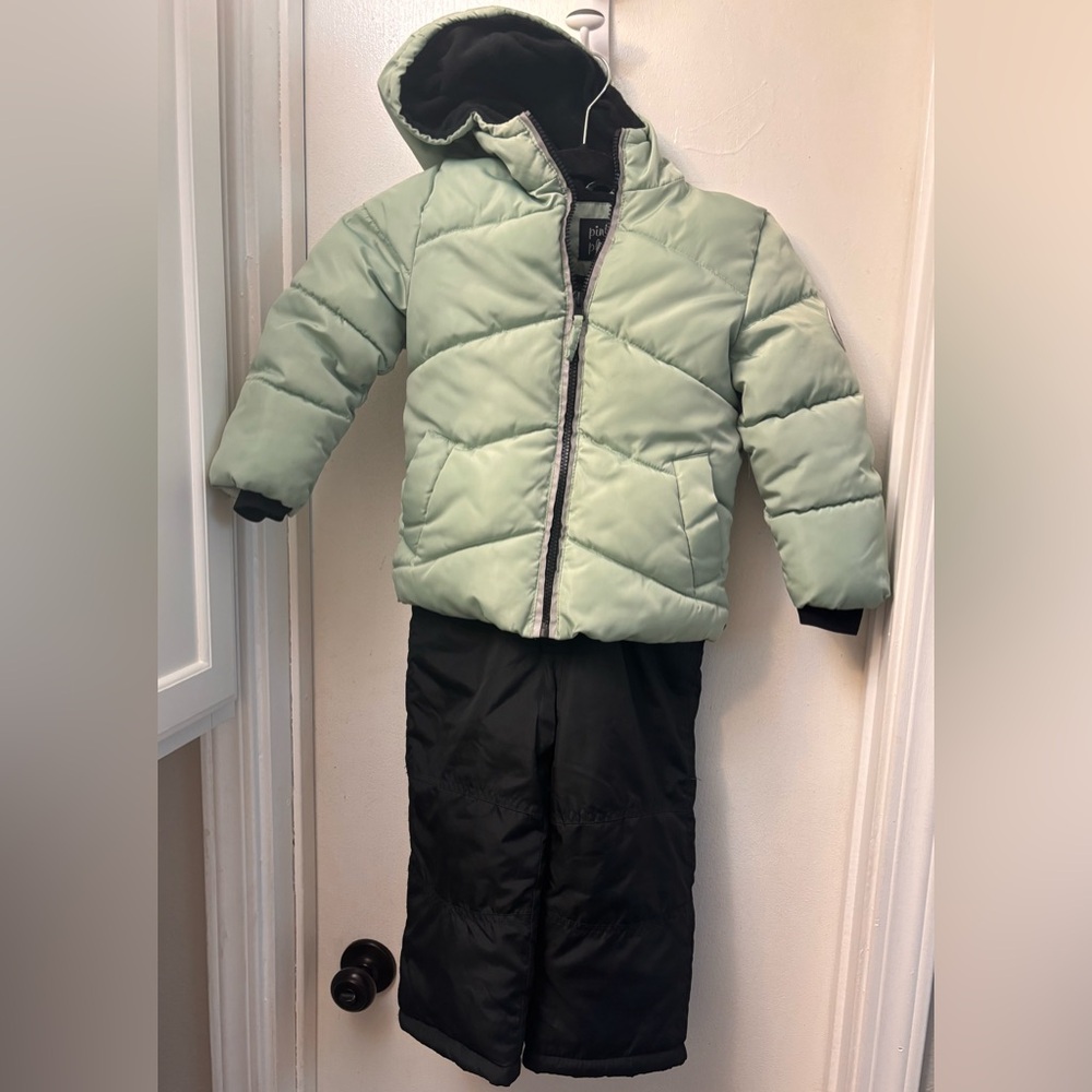 Green Puffer Jacket with Black Pants snow pants- Like new!